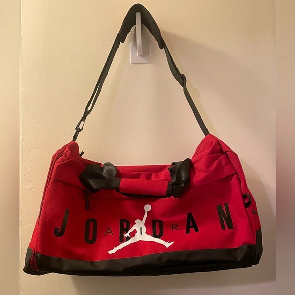 JORDAN Jumpman Sport Duffle Bag in Gym Red - Picture 7 of 15